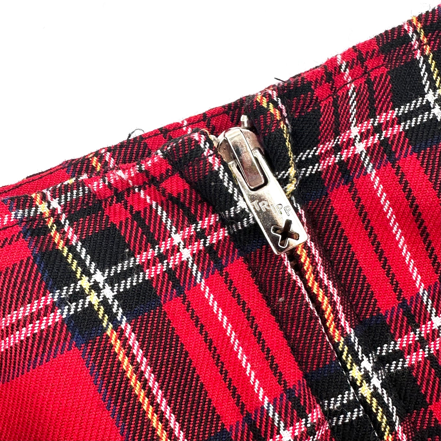 Y2K Era TRIPP NYC Red Plaid Pleated Mini Skirt - Medium