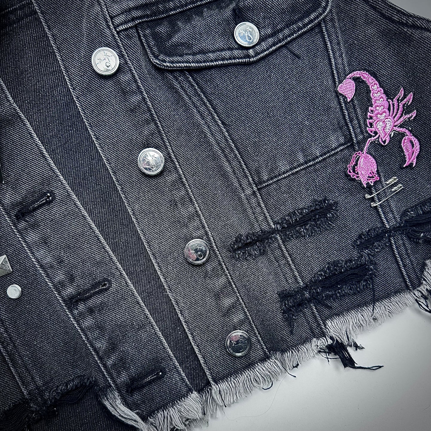 Current Mood Battle Vest