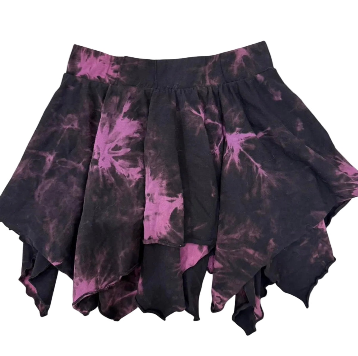 A high-low tiered skirt featuring a black and pink tie-dye pattern, displayed against a plain white background.