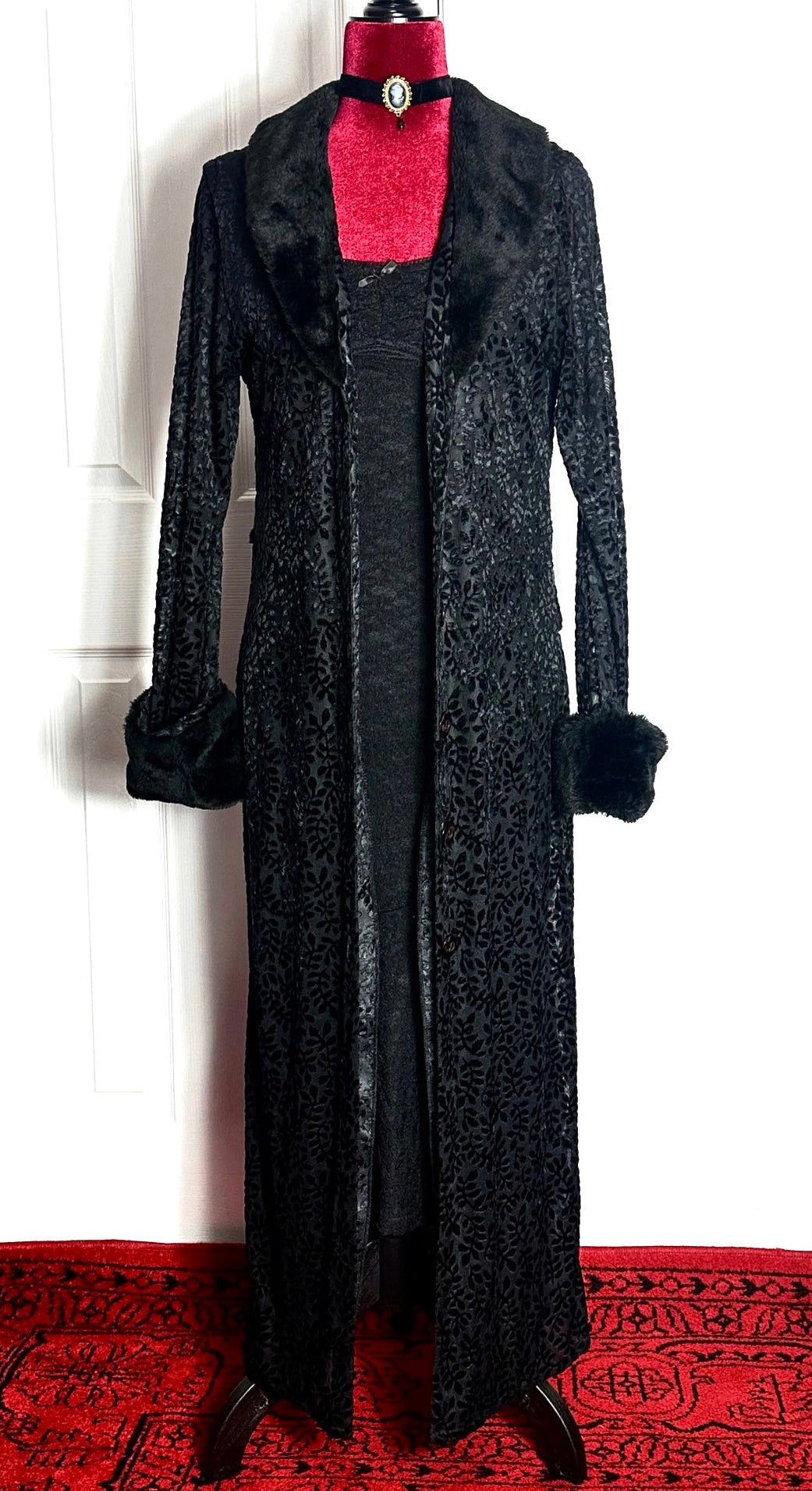 Vintage 90’s Floral Velvet Duster Cardigan with Faux Fur Trim - M