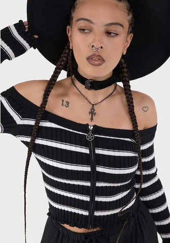 NWT KILLSTAR Ashryn Sweater Top - S